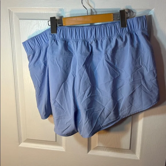 Old Navy Mid-Rise StretchTech Run Shorts -- 3-inch inseam size XL Peri Heir - Picture 4 of 5